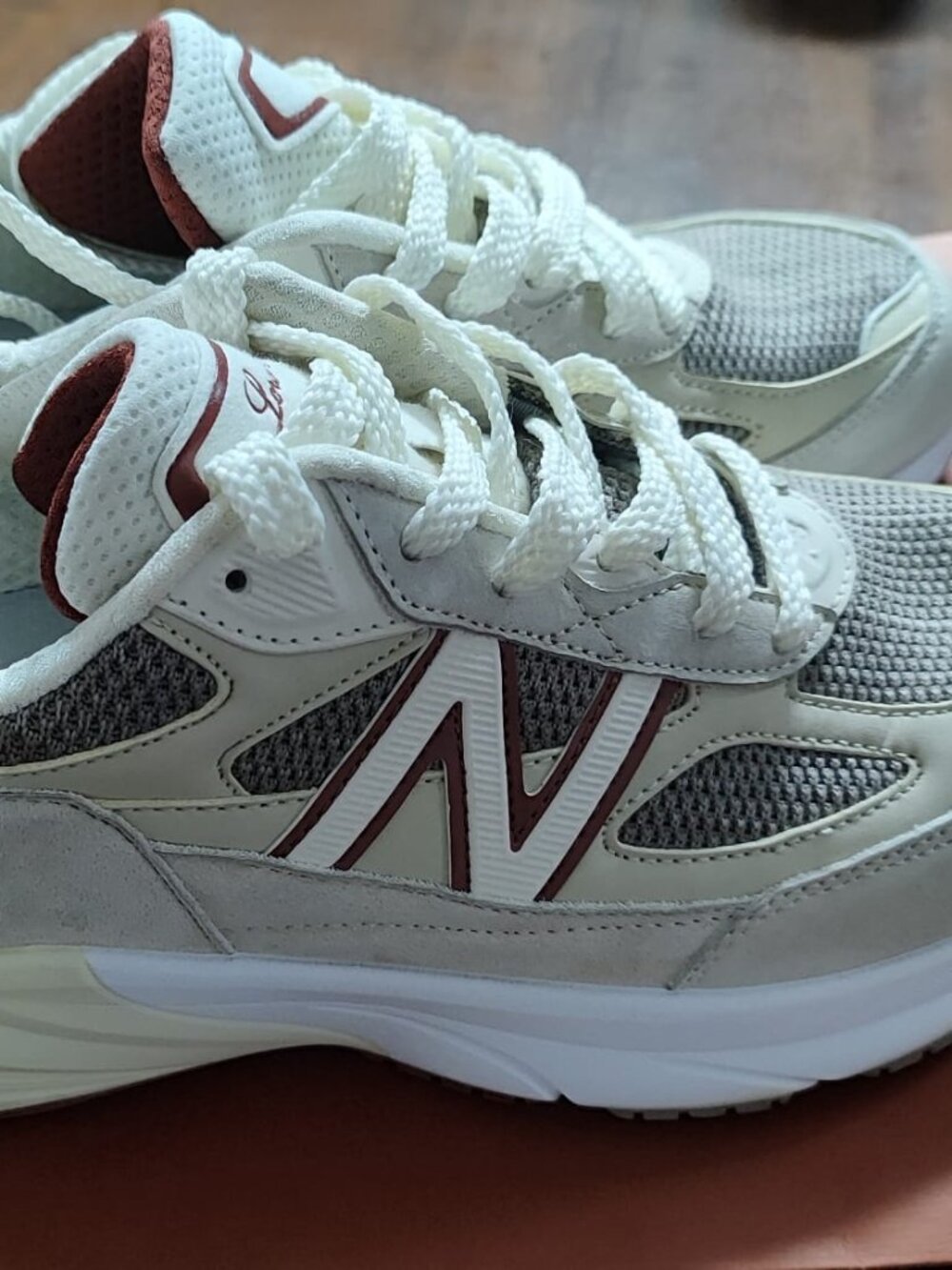 Tennis Shoes